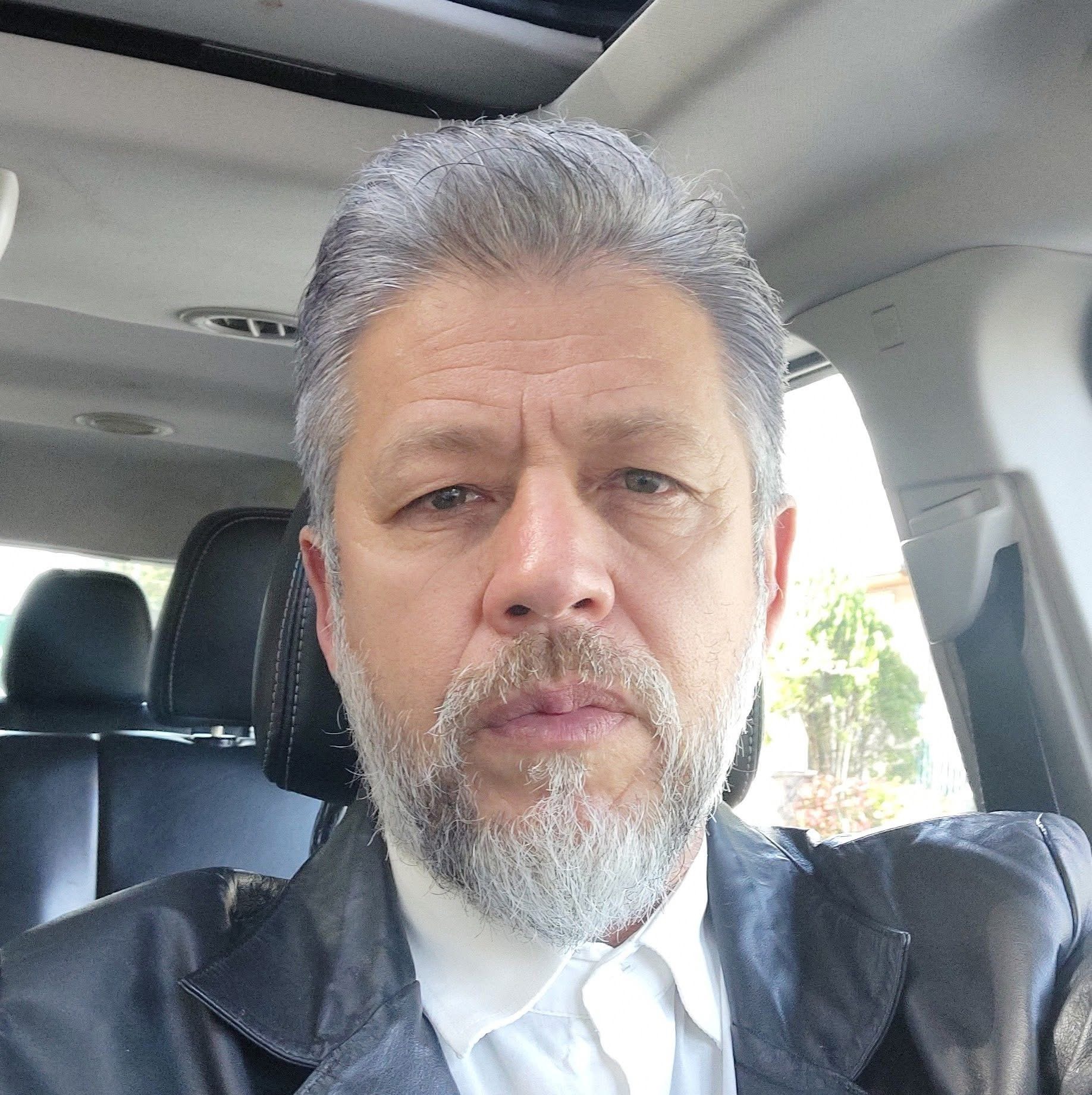 Cliente Carlos M.